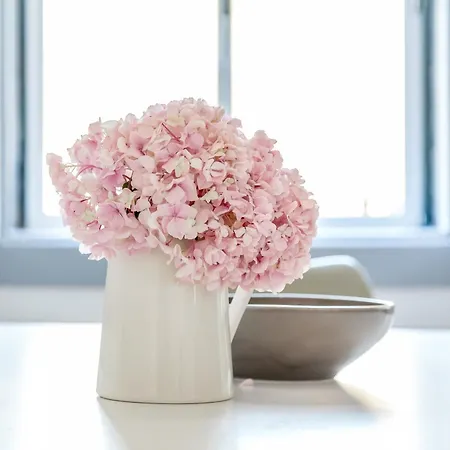 Alfama, Bright And Spacious With Private Terrace, By Timecooler Appartamento Lisbona