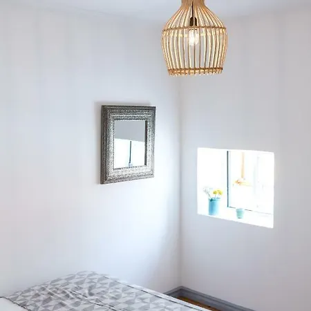 דירה Alfama, Bright And Spacious With Private Terrace, By Timecooler ליסבון