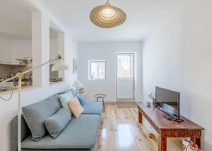 Alfama, Bright And Spacious With Private Terrace, By Timecooler דירה *