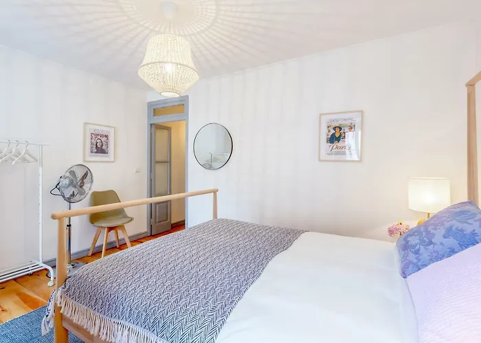 דירה Alfama, Bright And Spacious With Private Terrace, By Timecooler ליסבון