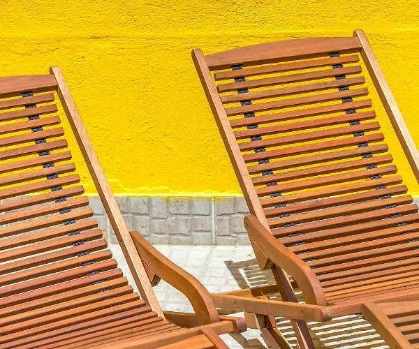 Alfama, Bright And Spacious With Private Terrace, By Timecooler *